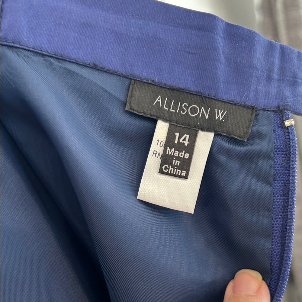 Blue Silk Women's Long Skirt Suit - Picture 2 of 15